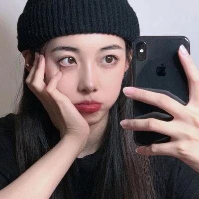 女优灵 封面